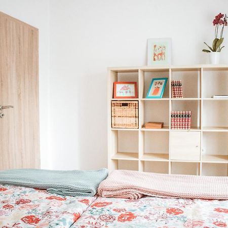 Entoli Apartment Podnanos Ngoại thất bức ảnh